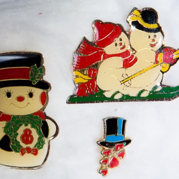 CUTE Vintage Snowman Pins LOT of 3 - Picture 3 of 4